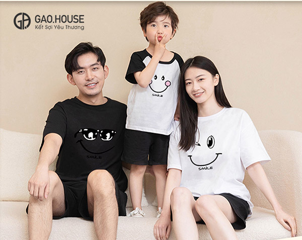 Đồng phục gia đình phối màu đen - trắng