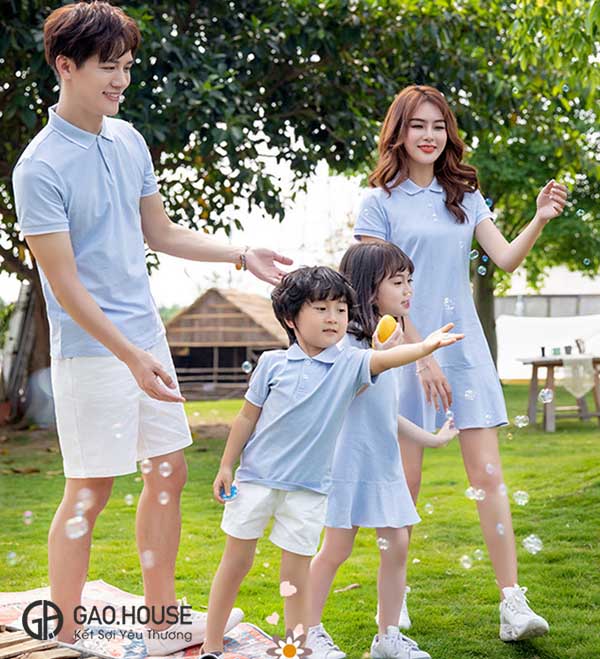 Áo váy gia đình màu xanh thiên thanh dáng xòe dịu dàng