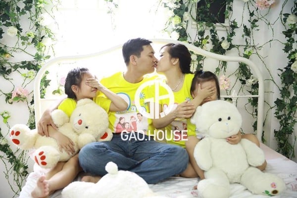 dong phuc gia dinh mang su menh nuoi duong hanh phuc