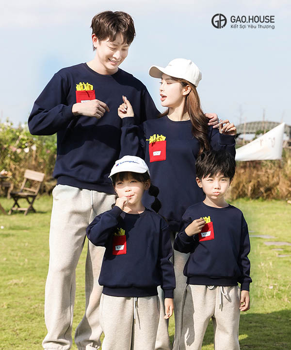 Áo sweater gia đình mùa đông