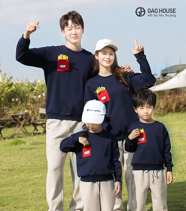 Áo sweater gia đình mùa đông
