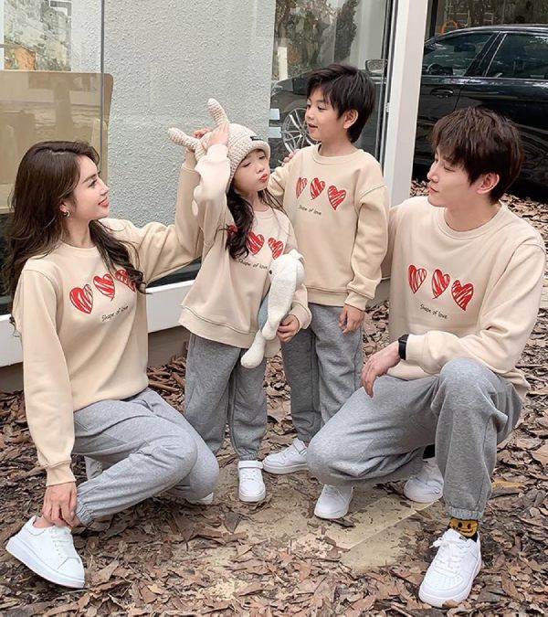 Mẫu áo gia đình mùa đông