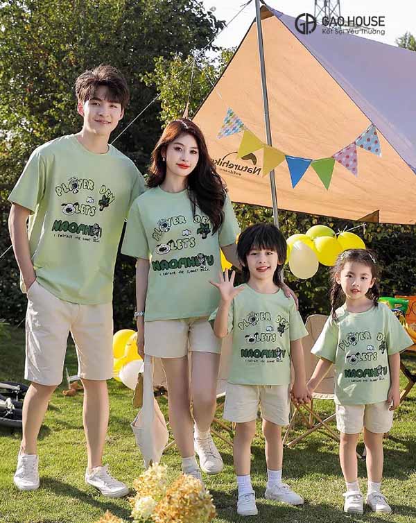 Áo thun gia đình cổ tròn tone xanh nhẹ dịu